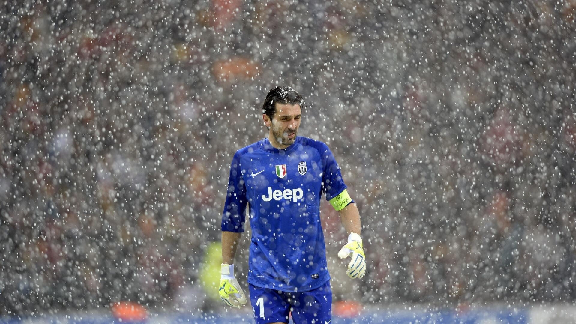 亚冠赛场烽火连天,胜负难料局面扑朔迷离,亚冠对战